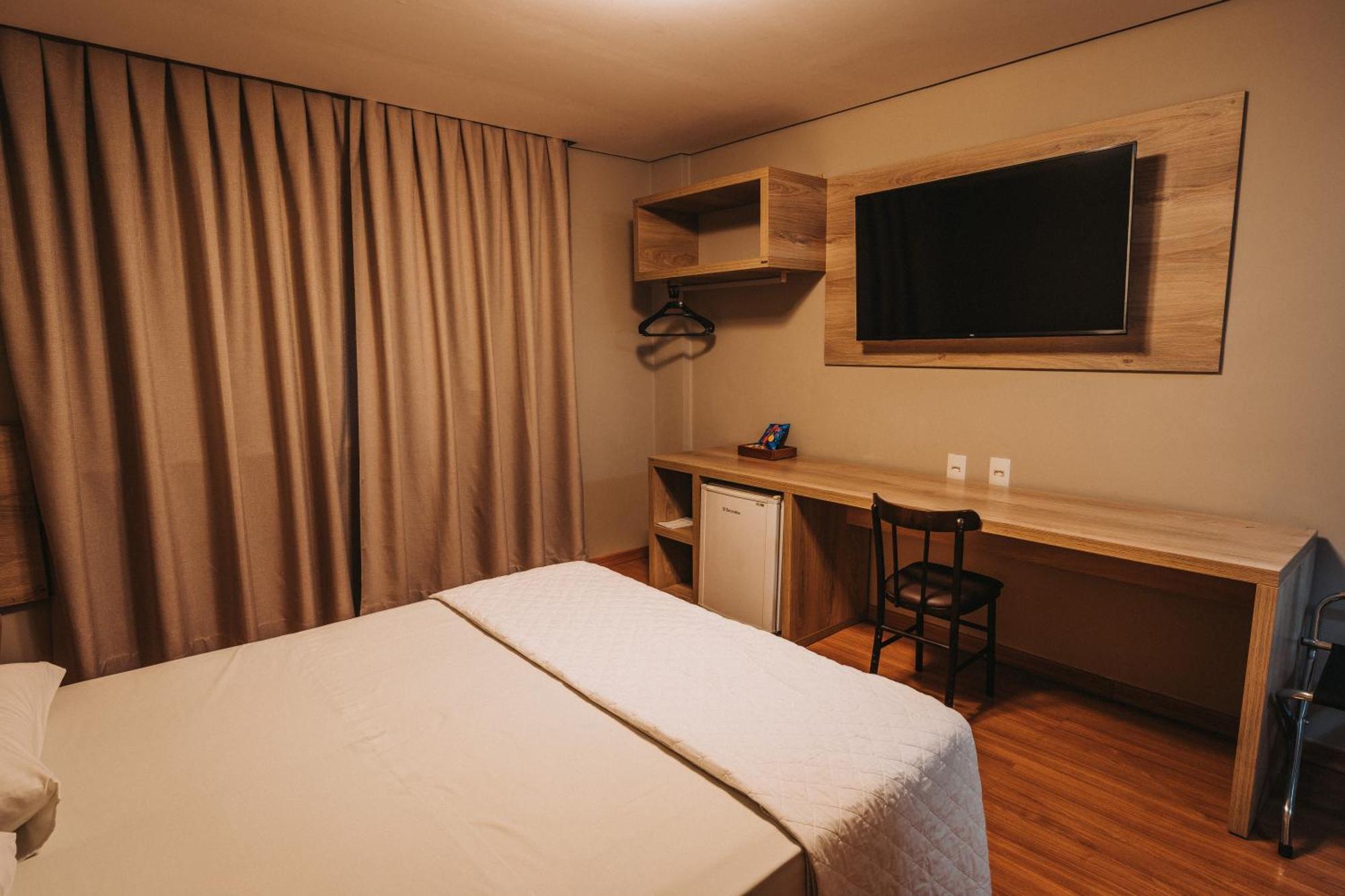 Hotel Catuai 3*